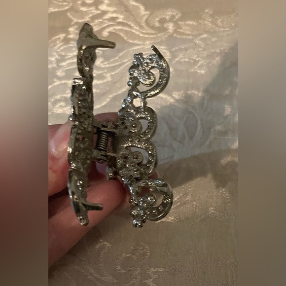 Silver Toned Metal & Turquoise Beads Hair Clasp - Picture 3 of 5